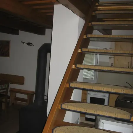 Bezdrev U Hluboke Nad Vltavou Hluboká nad Vltavou