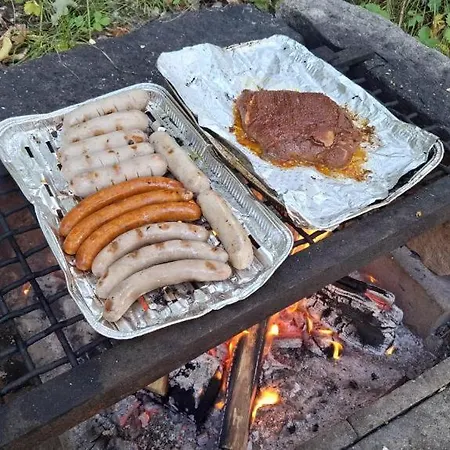 Bezdrev U Hluboké Nad Vltavou Lodge