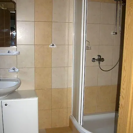 Bezdrev U Hluboke Nad Vltavou Lodge Hluboka nad Vltavou