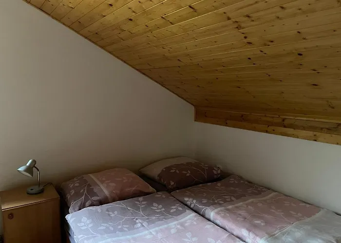 Bezdrev U Hluboke Nad Vltavou Hluboká nad Vltavou